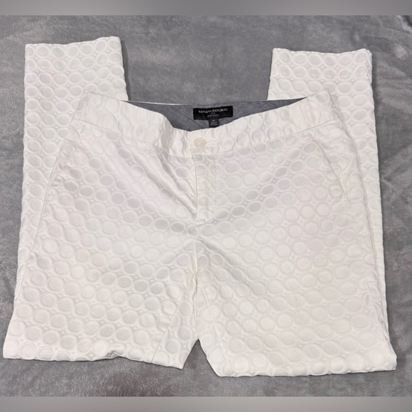 ~Banana Republic Hampton Fit Textured Trousers - Picture 2 of 8